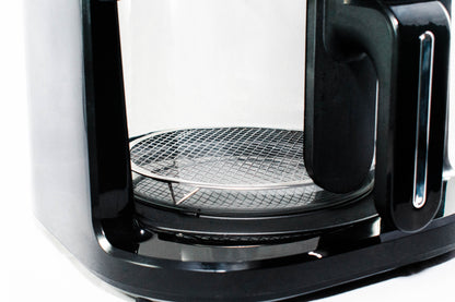 Moderne airfryer i sort design med glasbeholder fra siden perfekt til mad og sundhed uden nonstick